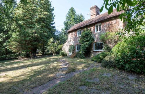 Large family home based at Westerlands Farm - Photo 5