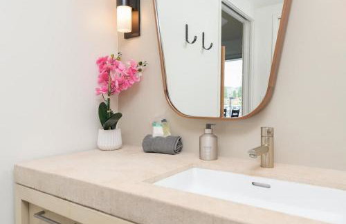 2Bed Apt View of Hollywood Sign & Rooftop Pool - Foto 37