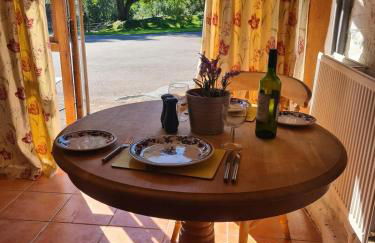 Cosy couples bolthole heart of Brecon Beacons - Photo 11