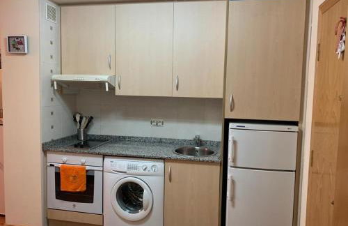 APARTAMENTO MOTA-2 HUCA-LOS PRADOS; PARKING Y WIFI GRATIS - Foto 6