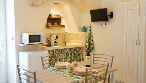 Casetta Filippi - a POCHI PASSI dal CENTRO STORICO - Foto 3, stove, minibar