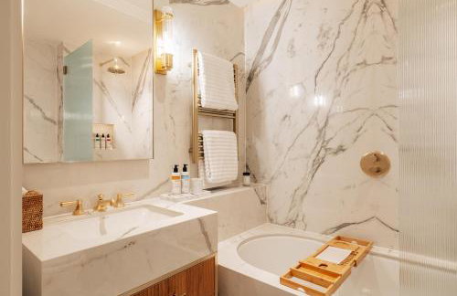 Claridge House by SLO - Photo 8