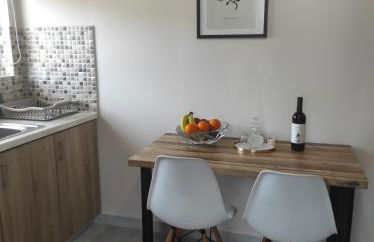 Sunrise Apartment - Photo 8