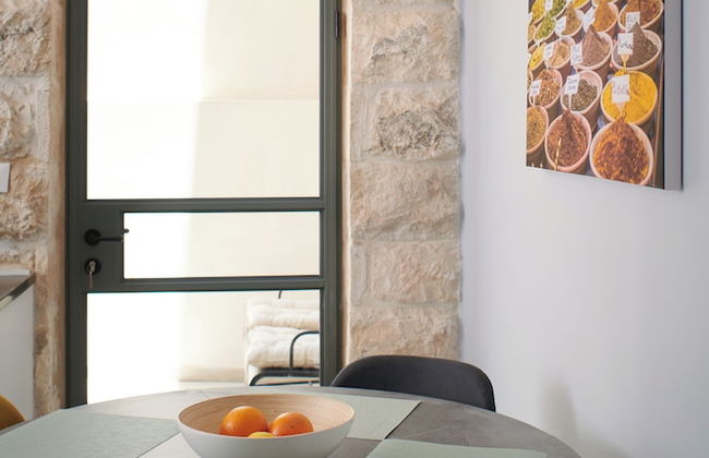 Machne Yehuda Vacation Apartment - Photo 13