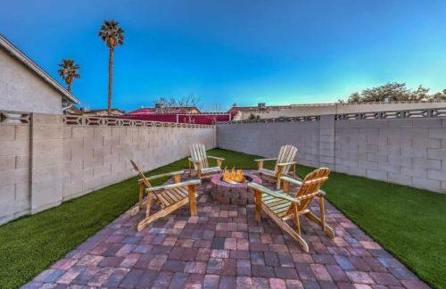 1 Story, 3 BR Home w Hot tub, Pool Grill, Firepit - Foto 16