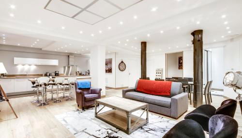 Just Renovated 138m2 On The Seine - Foto 1