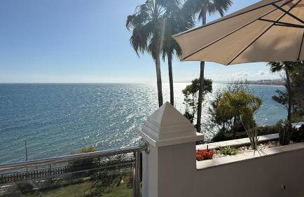 Estepona Beach Front Apartment with Stunning Sea Views - Foto 11