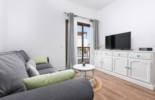 Home2Book Cozy Beachfront Getaway in Tarajalejo - Photo 6