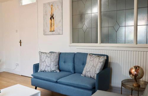 Lovely staycation with family FREE Parking & WiFi - Foto 26