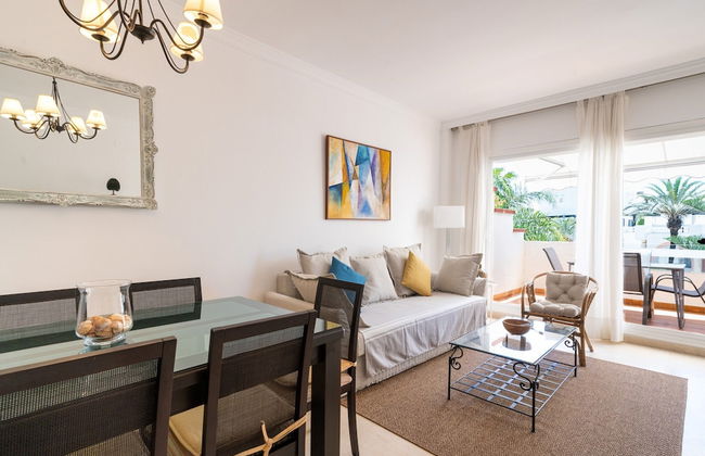 Apartment in Elviria Near Marbella Beach - Photo 17