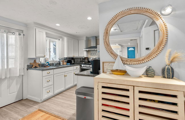 King St. Cottage - Photo 8