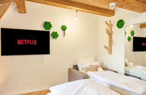 WOOD WORLD Luxury II Massage - Bergblick - Parken - Küche - Light Show - Trampolin - Foto 35