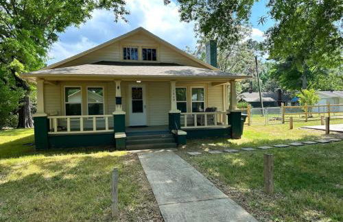 Charming 2 bed home - Close to Downtown Concord - Foto 2