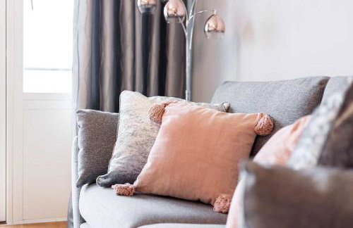 Mojo - Modern Apartment with Balcony - Foto 14