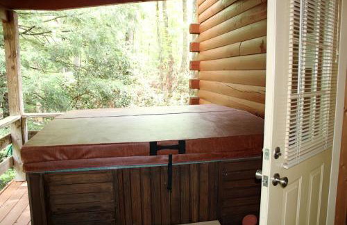 Enchanting Country Cabin Rental near Oak Hill, West Virginia - Foto 4