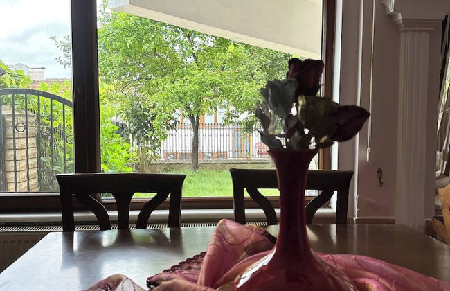 Peaceful Villa With Perfect View in the City Center - Foto 15