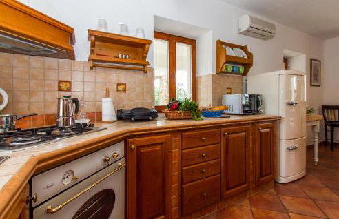 Awesome Home In Labin - Photo 13