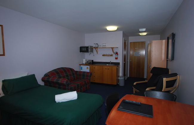 Alpine Heights 21 - Photo 3