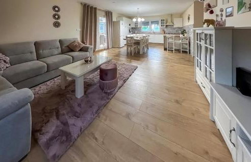 Awesome Home In Krapinske Toplice - Foto 20