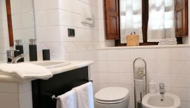 OBERDAN HOUSE - Foto 4, towels, Shower