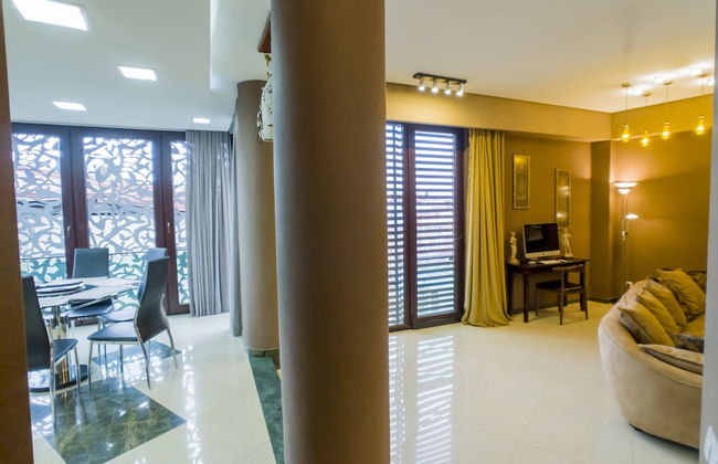 Tbilisi Core: Leo - Photo 1