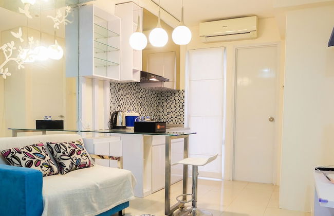 Comfort 2BR at Bassura City Cipinang Apartment - Foto 15