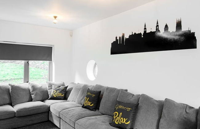 The Headingley House Leeds - Hot Tub - Sleeps Up to 12 - Foto 20