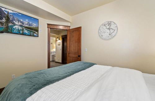 The Fireside Retreat - 6 BD, Sauna, Home Theater - Foto 61