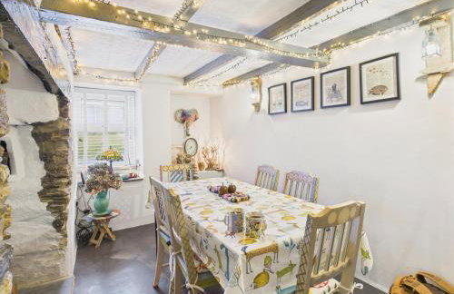 Cosy Cornish Cottage with Firepit & Parking - Foto 31