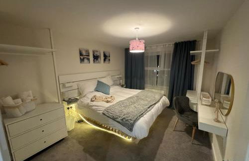 Lakeside Penthouse View - Photo 37