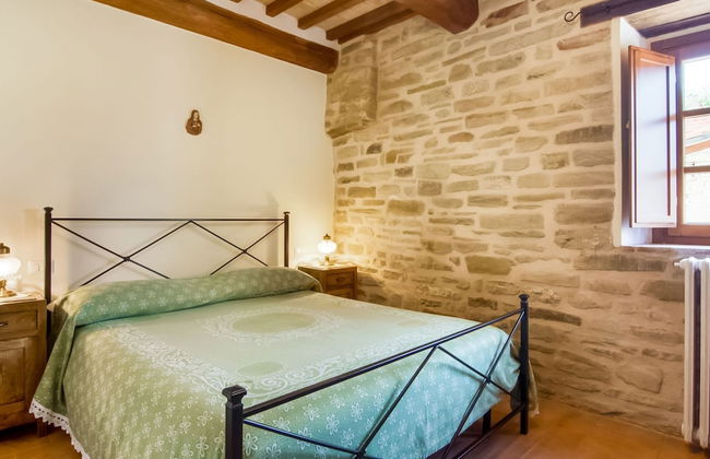 Holiday Home in Citta di Castello With Pool - Photo 4