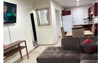 Wonderful House close to airport - Foto 1