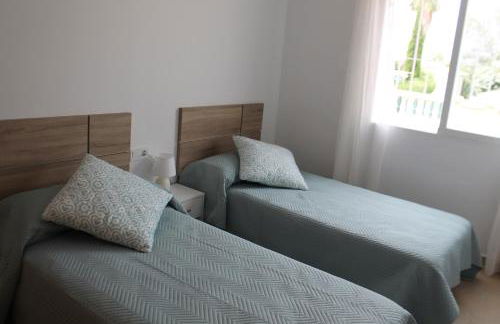 Apartamento a 250 metros de Playa Deveses - Piscina y Relax Denia - Photo 8