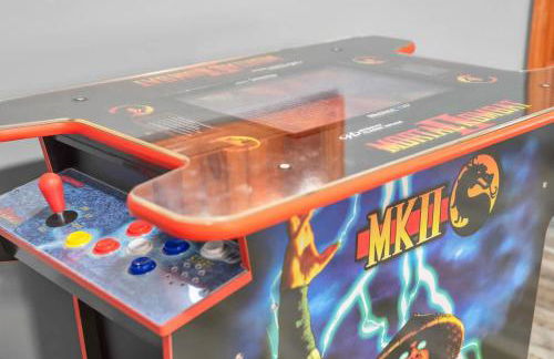 Big Bass Hideaway with Hot Tub - Foto 78