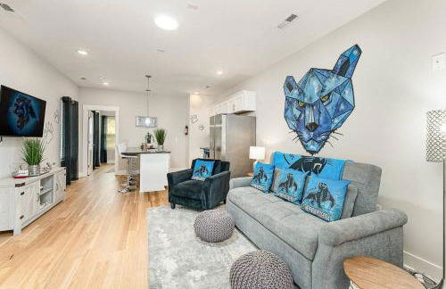 Queen City's Den Uptown - Photo 4