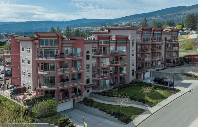 Corner Unit w Large Deck & Amazing View - Photo 49