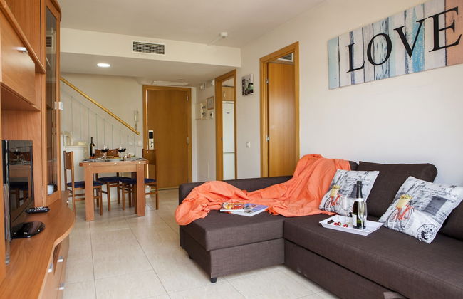 Velor Apartments - Photo 20