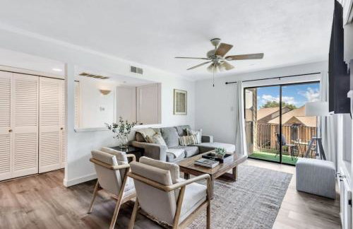 Modern Designed, Lakefront Home in Garland - Foto 1