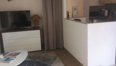 Appartement de plain-pied avec jardin - Foto 5