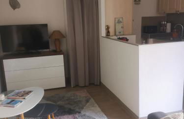 Appartement de plain-pied avec jardin - Foto 5