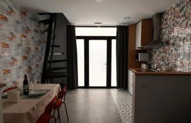 R8 Trabajo y Descanso Premium Junto a Metro Madrid - Photo 23