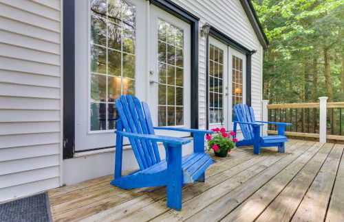 East Otis Vacation Rental with Private Deck and BBQ! - Foto 3