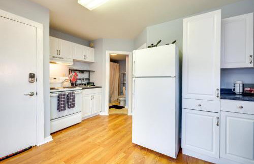 Cozy Water-View Apt in the Heart of Downtown! - Foto 10