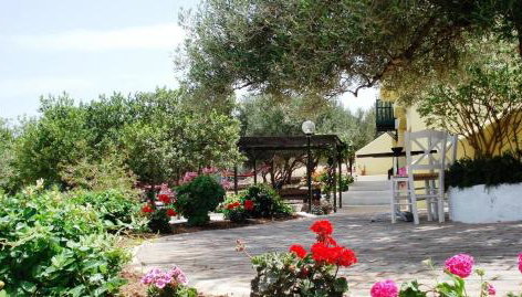 Katerina Charming Place - Foto 5, Garden