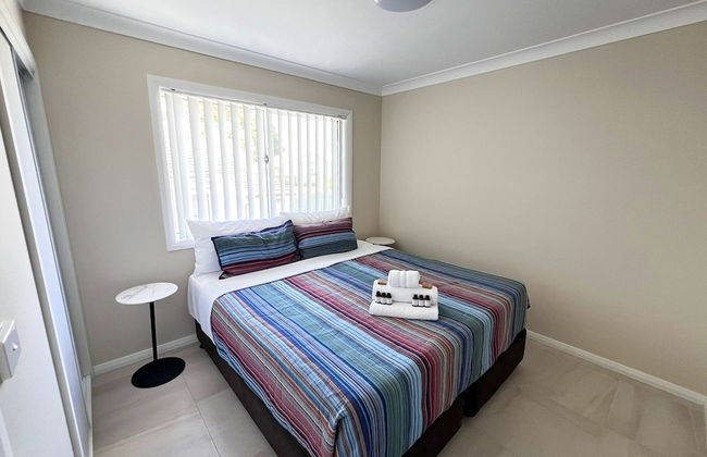 Lux Jesmond - Photo 1