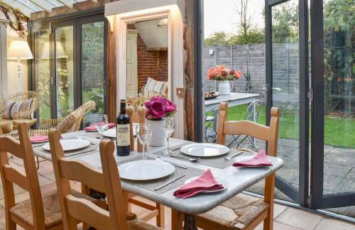 Swallows Nest - Photo 7