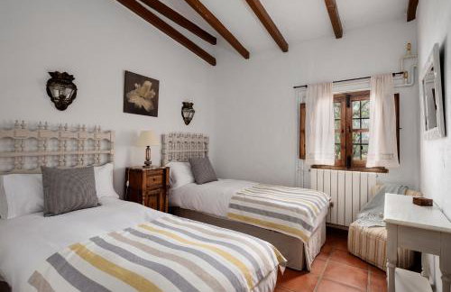 Casa de Campo La Mejorana Refugio entre olivos sin renunciar al confort - Foto 46