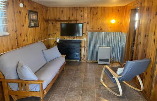 Cozy cabin #6 at Aspen Ridge Cabins - Foto 8