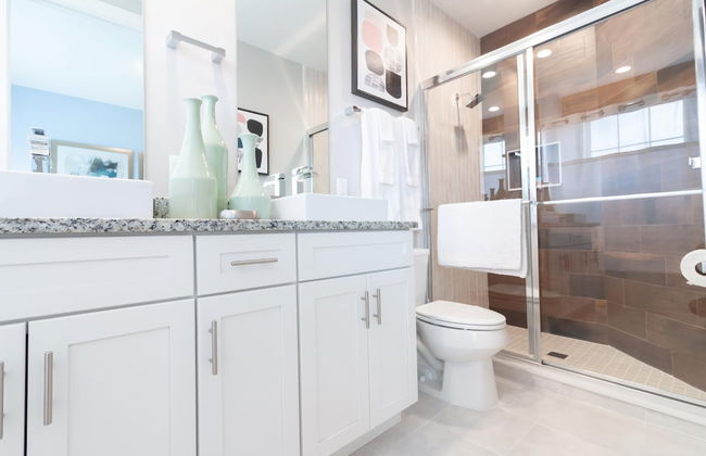 New 4 BR 4 BA Villa Ground Zero to Theme Parks - Foto 25