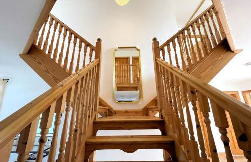 Spectacular 7BR House Hot Tub and Gardens in Gretna - Pass the Keys - Foto 55